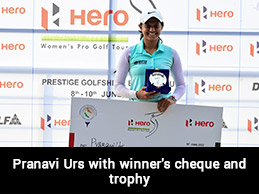 Pranavi Urs with winner's cheque and trophy